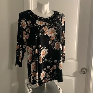 Daniel Rainn Black Floral Too